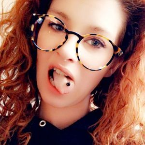 Meet your Posher, Krissy